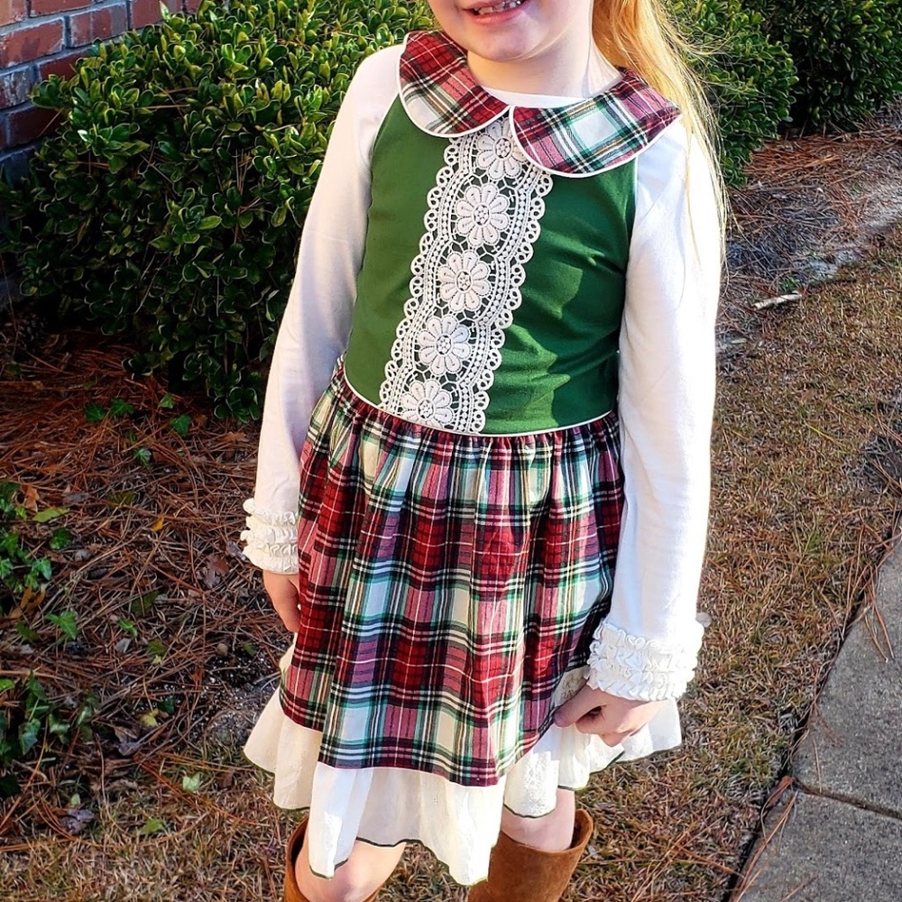 EUC Rosa Flamenco Christmas Dress